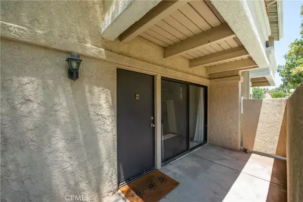 Canyon Country, CA 91351,18820 Mandan Street #407
