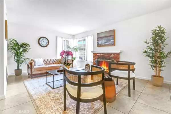 Canyon Country, CA 91351,27142 Langside Avenue