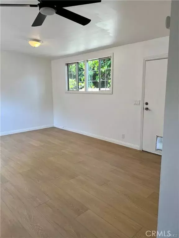 22301 Wyandotte Street #c, Canoga Park, CA 91303
