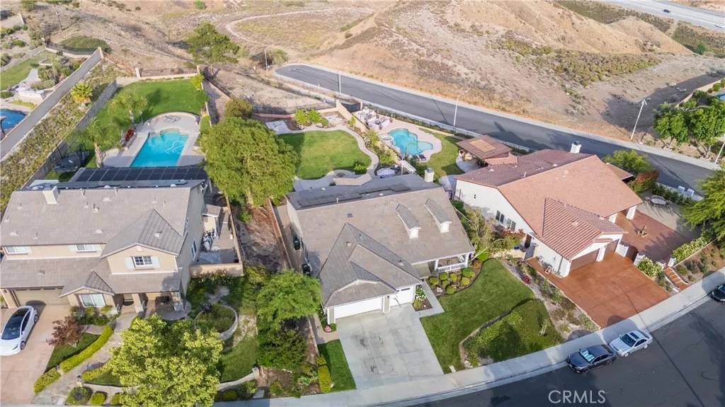 Canyon Country, CA 91387,29320 Sequoia Road
