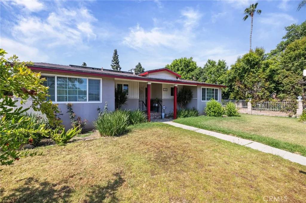 Mission Hills (san Fernando), CA 91345,14857 Tuba Street