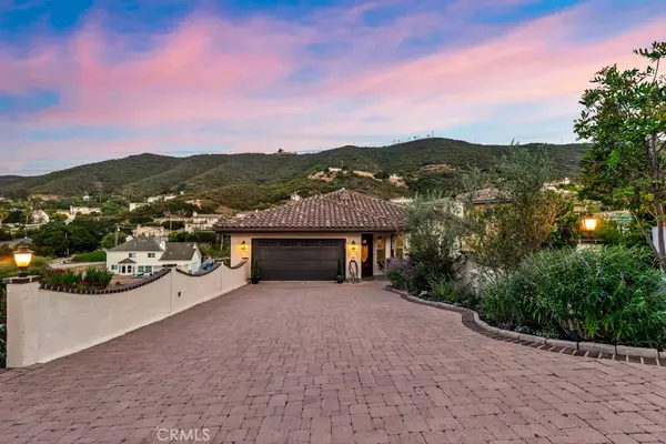 1124 Kathleen Drive, Newbury Park, CA 91320