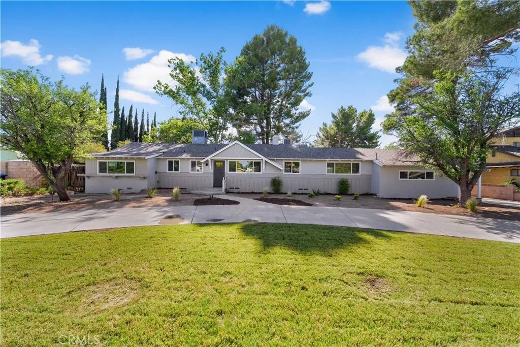 43745 Waddington Avenue, Lancaster, CA 93536