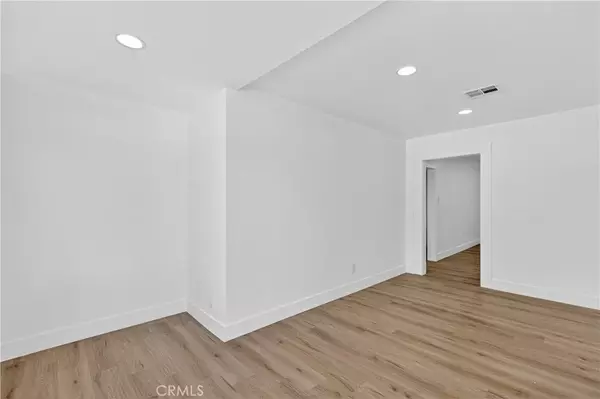 Bakersfield, CA 93304,401 Cypress Street