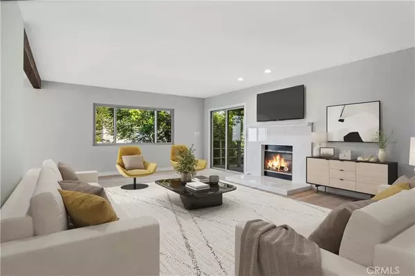 Sherman Oaks, CA 91403,15470 Longbow