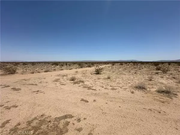 12 200th East, Palmdale, CA 93591