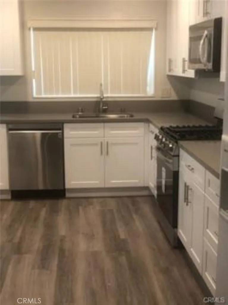 Simi Valley, CA 93063,4608 Beaumont Street