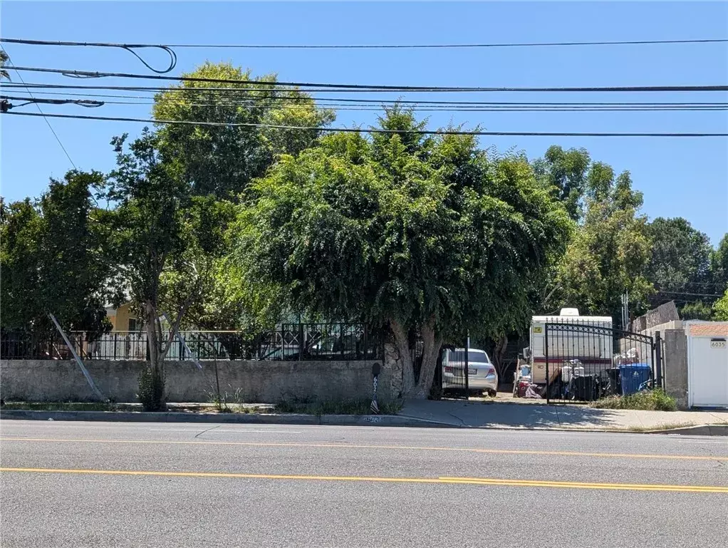 Woodland Hills, CA 91367,6029 Fallbrook Avenue