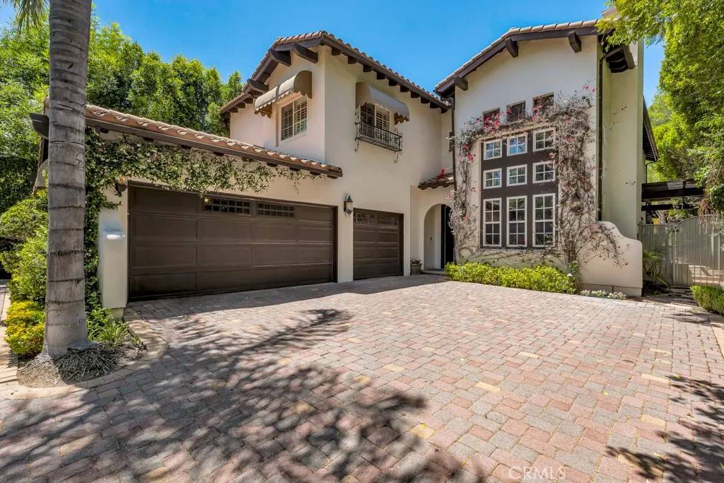 5329 Shirley Avenue, Tarzana, CA 91356