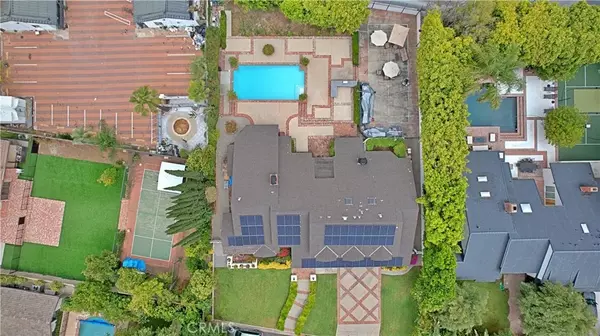 Encino, CA 91316,17437 Tarzana Street