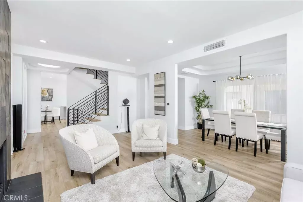Tarzana, CA 91356,5923 Etiwanda Avenue #106