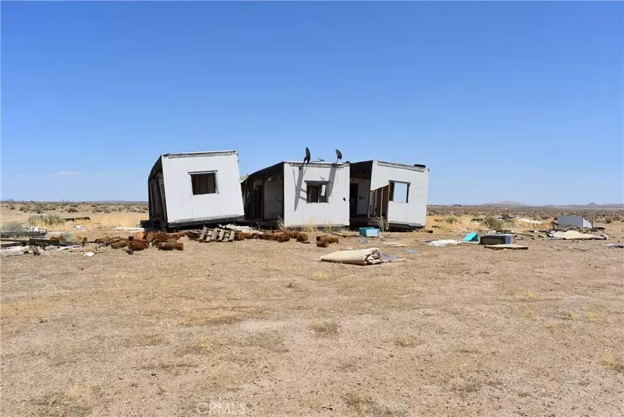 500 s/o Denise Ave, Mojave, CA 93501