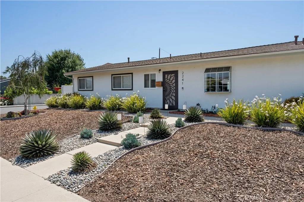 Simi Valley, CA 93065,2241 Cordero Avenue