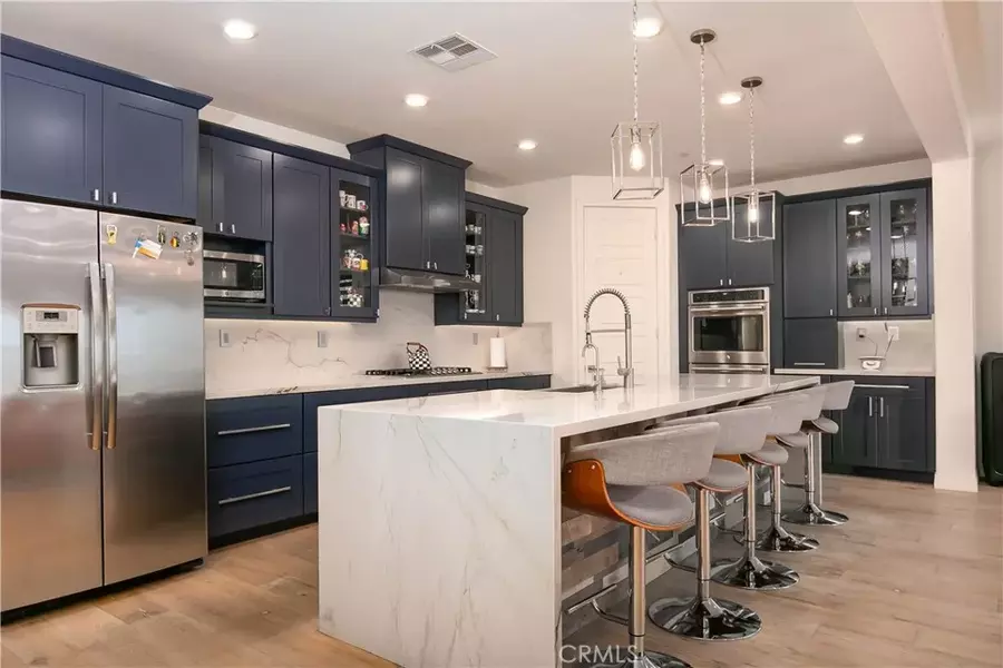 19680 Griffith Drive, Saugus, CA 91350