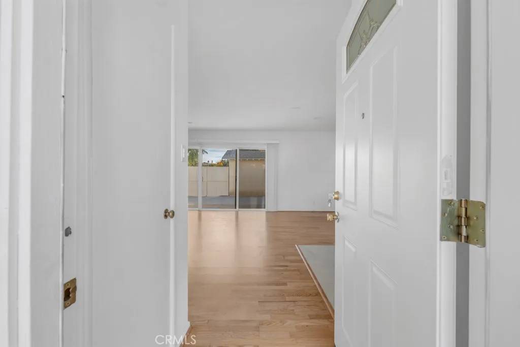 Winnetka, CA 91306,7758 Mason Avenue