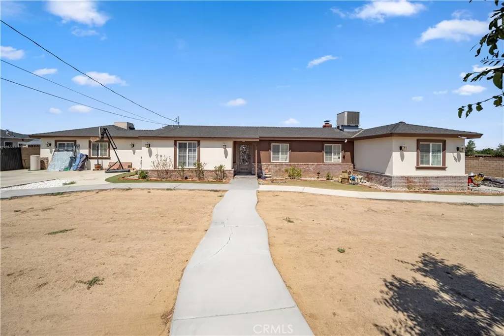 40903 17th Street West, Palmdale, CA 93551