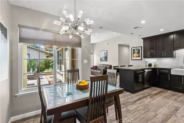 Valencia, CA 91355,25603 Alicante Drive