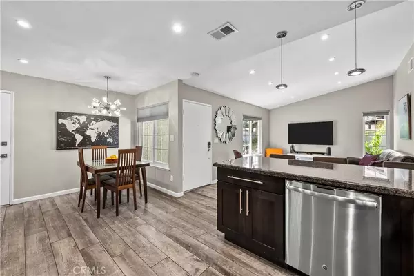 Valencia, CA 91355,25603 Alicante Drive