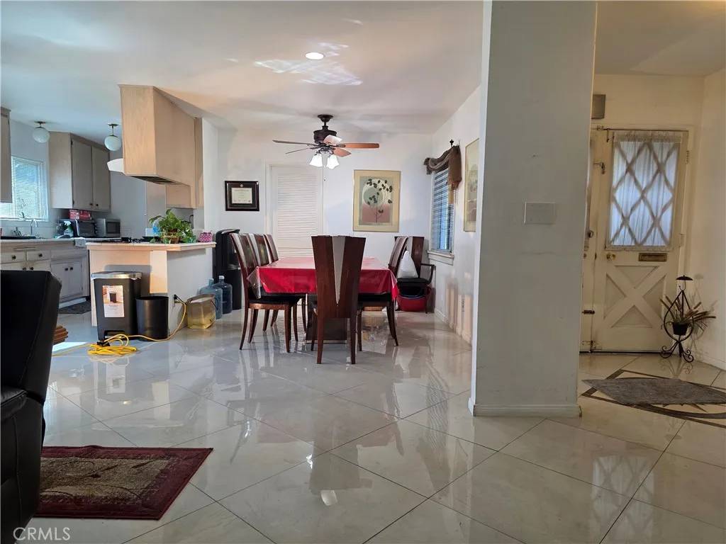 North Hills, CA 91343,15901 Lassen Street