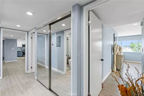 Reseda, CA 91335,7625 Reseda Boulevard #302