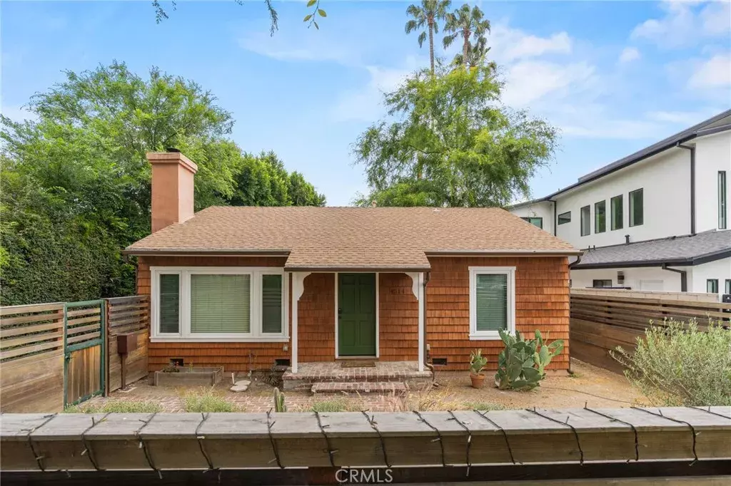 Sherman Oaks, CA 91403,4514 Cedros Avenue