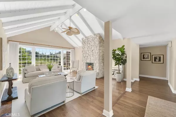 Encino, CA 91316,4423 Portico Place