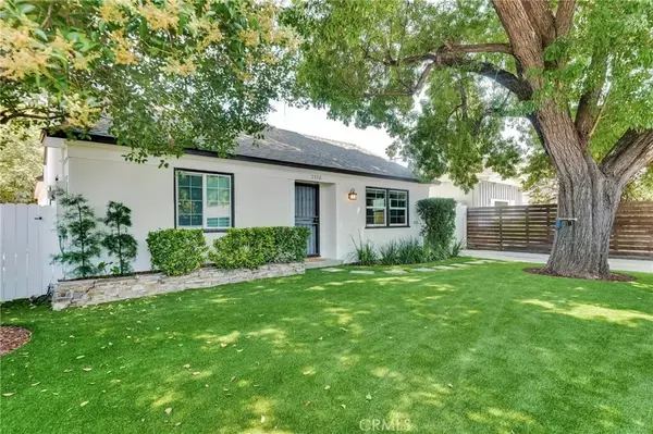 5550 Fallbrook Avenue, Woodland Hills, CA 91367