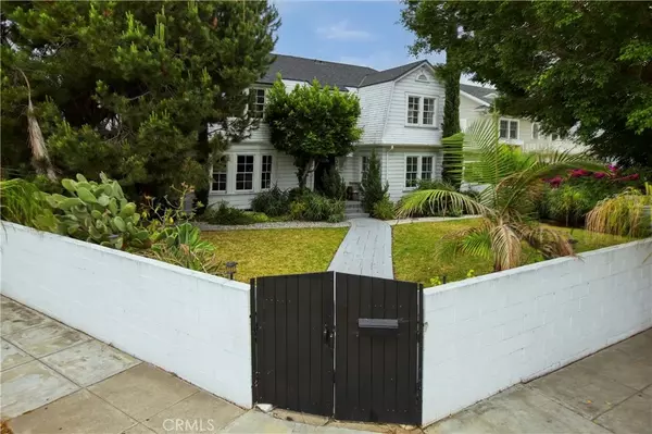 Los Angeles, CA 90005,738 S Norton Avenue