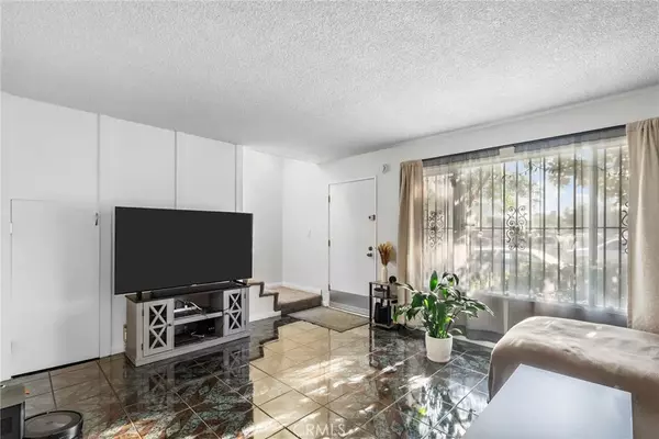 Panorama City, CA 91402,8718 Willis Avenue #34