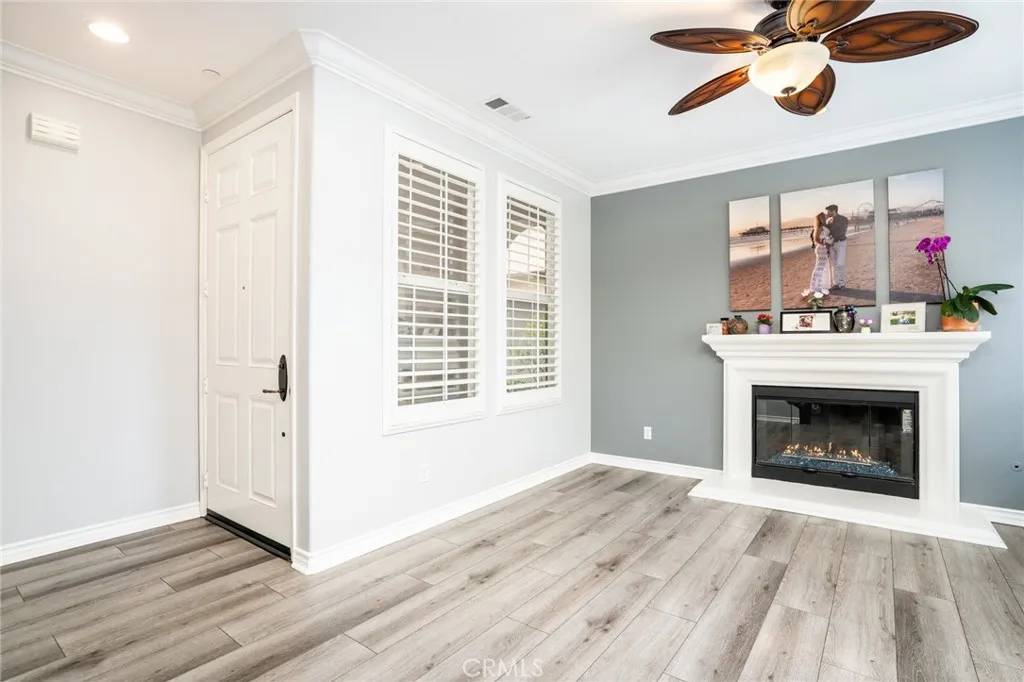 Huntington Beach, CA 92648,7294 Arcadia Drive