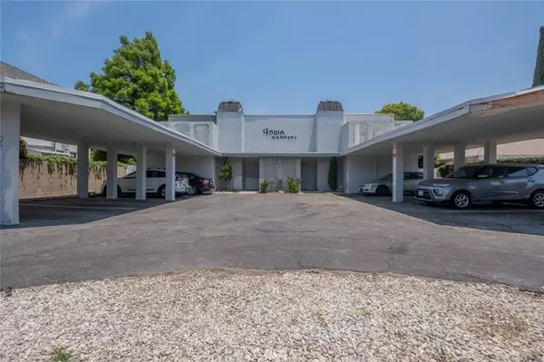 432 S Sierra Madre Boulevard #2, Pasadena, CA 91107