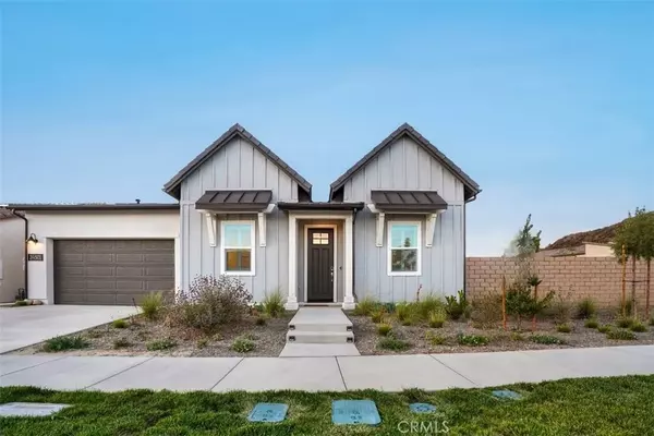 Valencia, CA 91354,24501 Via Sendero