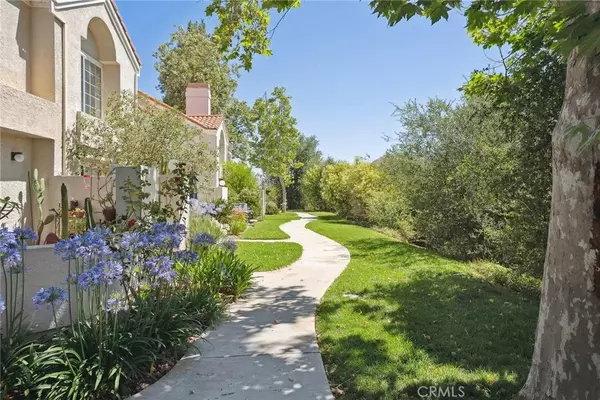 Calabasas, CA 91301,4240 Lost Hills Road #2205