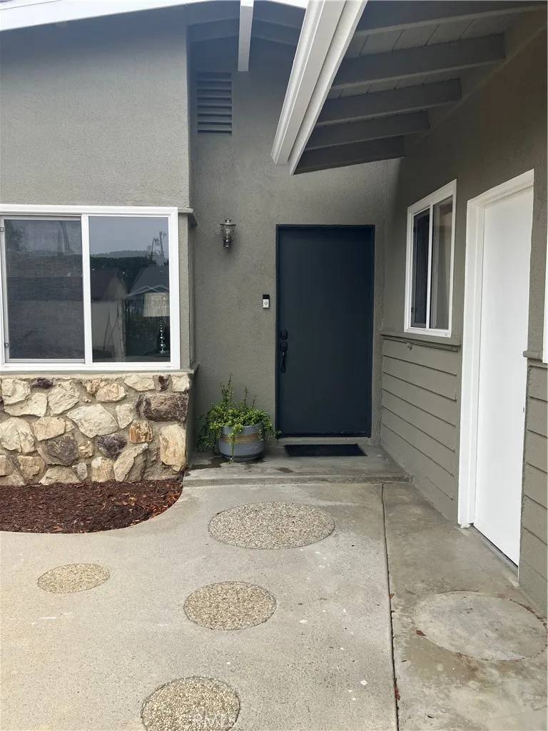 Lake Balboa, CA 91406,6914 Andasol Avenue