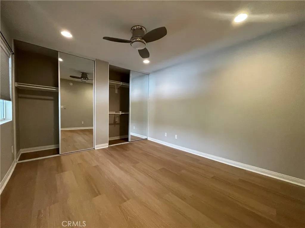 Woodland Hills, CA 91367,21520 Burbank Boulevard #116