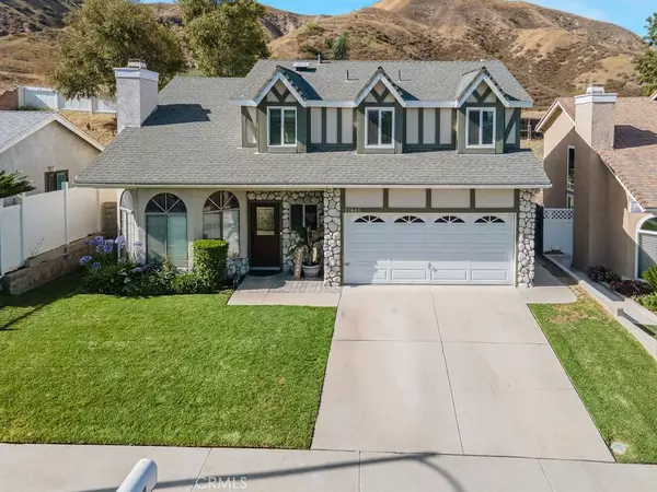 11661 Luanda St, Sylmar, CA 91342