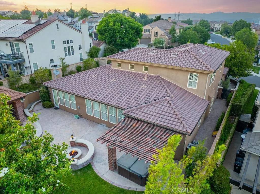 Valencia, CA 91381,26052 Shadow Rock Lane