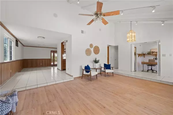 Canyon Country, CA 91387,28901 Lotusgarden Drive