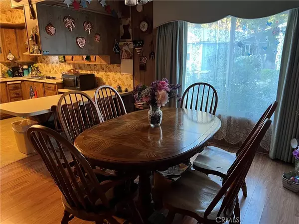 Topanga, CA 90290,1113 Mohawk #112