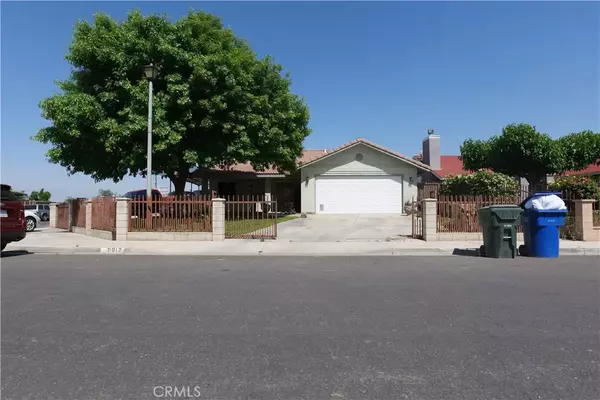 9917 Lenore St, Bakersfield, CA 93241
