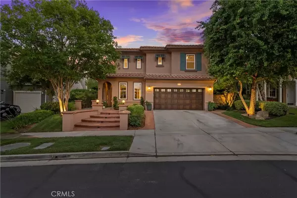 25620 Mesquite Court, Valencia, CA 91381
