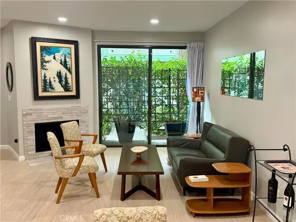 Santa Monica, CA 90403,1108 18th Street #7