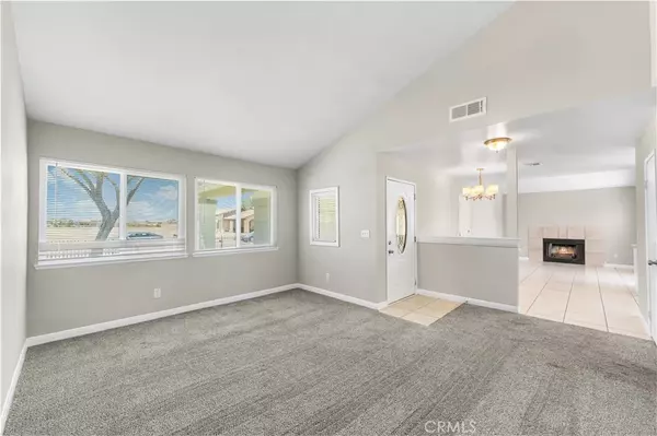 Palmdale, CA 93551,39056 Dianron Road