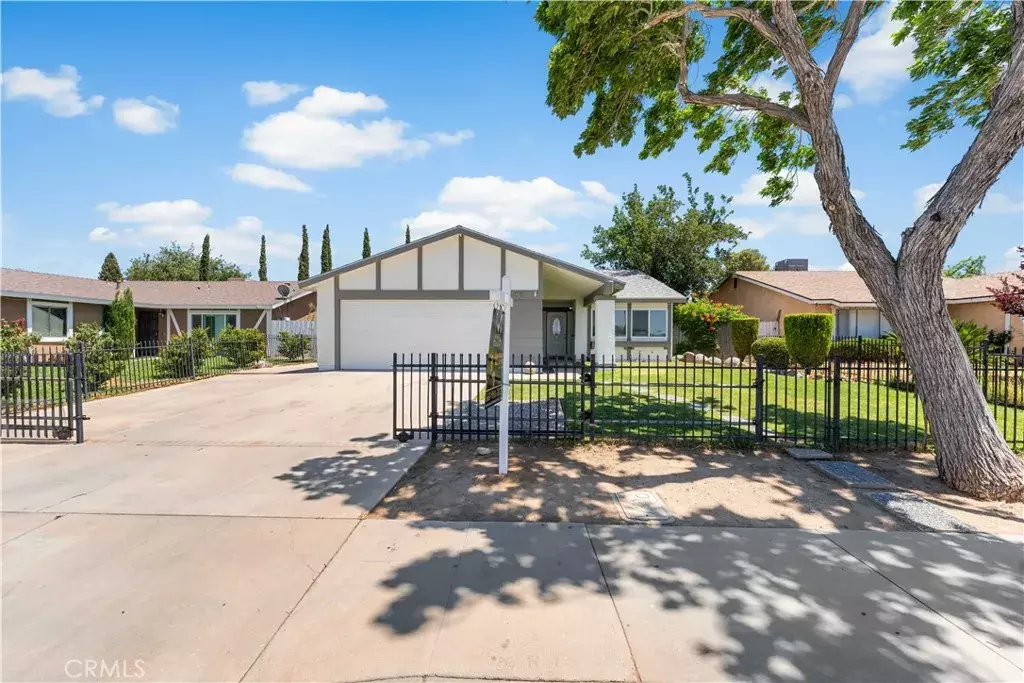 Palmdale, CA 93551,39056 Dianron Road