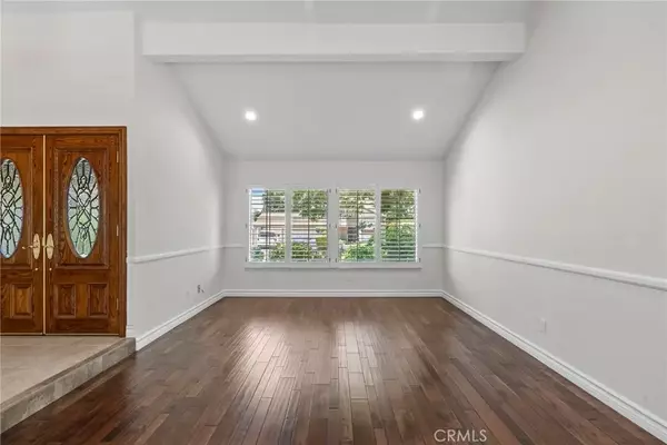 Valencia, CA 91355,25383 Fortuna Drive