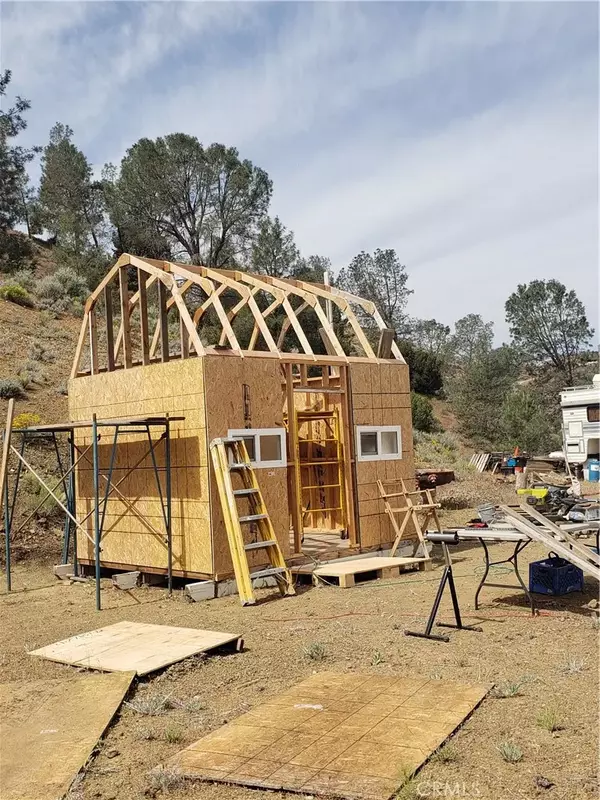 Bodfish, CA 93205,0 Brick