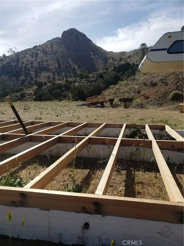 Bodfish, CA 93205,0 Brick