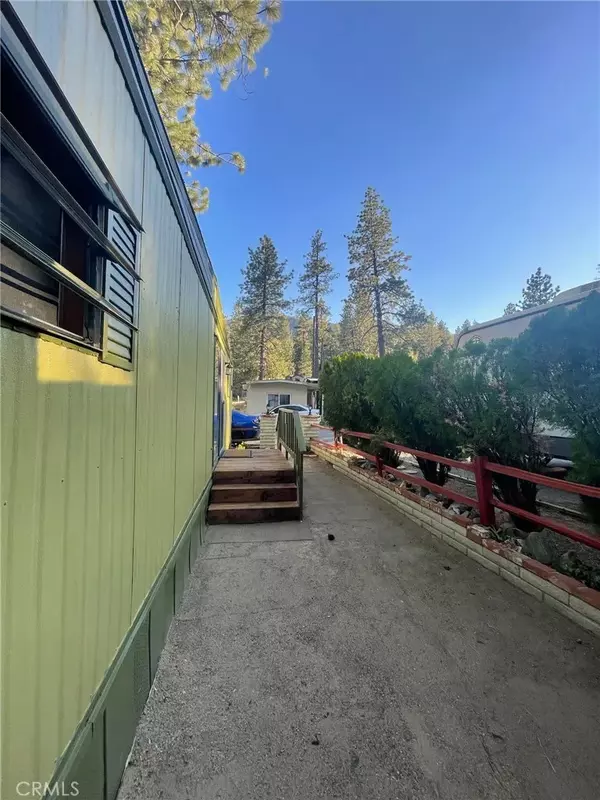 Wrightwood, CA 92397,1776 State Hwy 2 space 11
