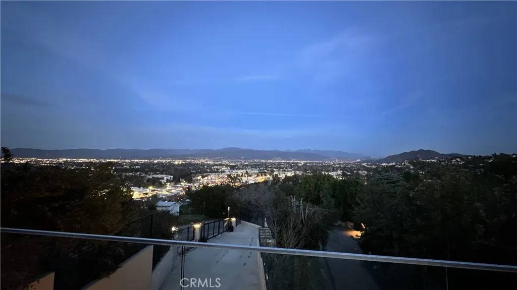 Studio City, CA 91604,12480 Viewcrest Road