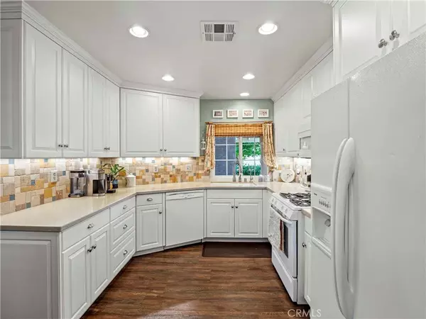 Saugus, CA 91390,22865 Tamarack Lane